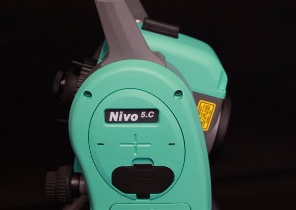 NIKON NIVO 5C