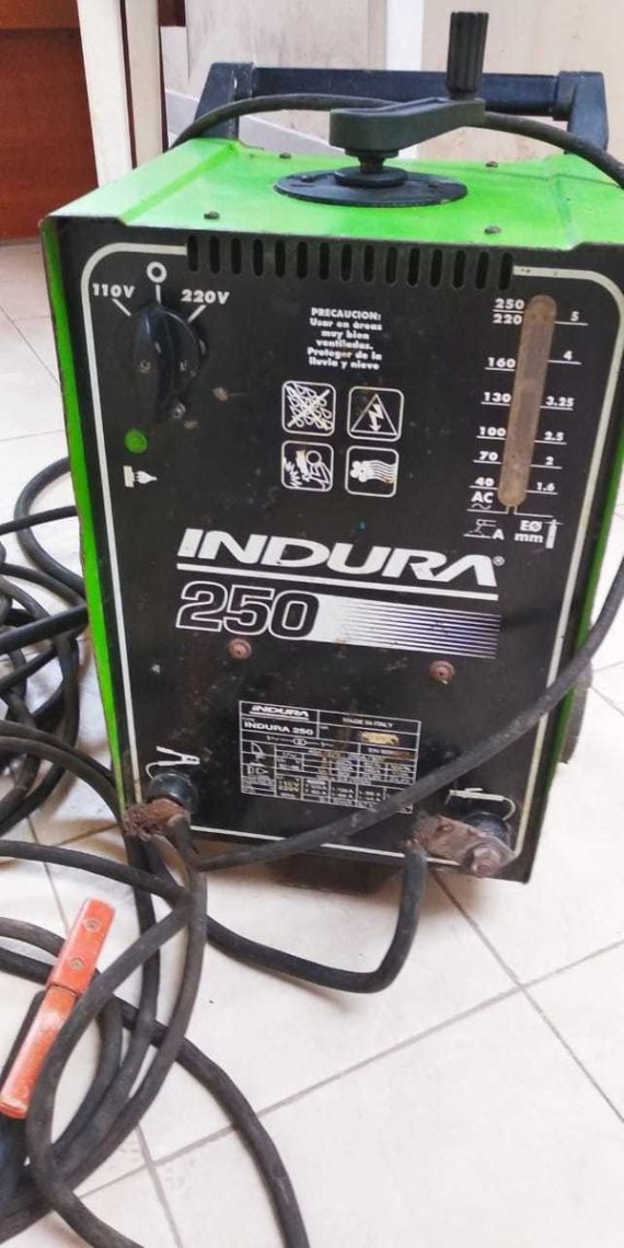 INDURA  250 AC/DC